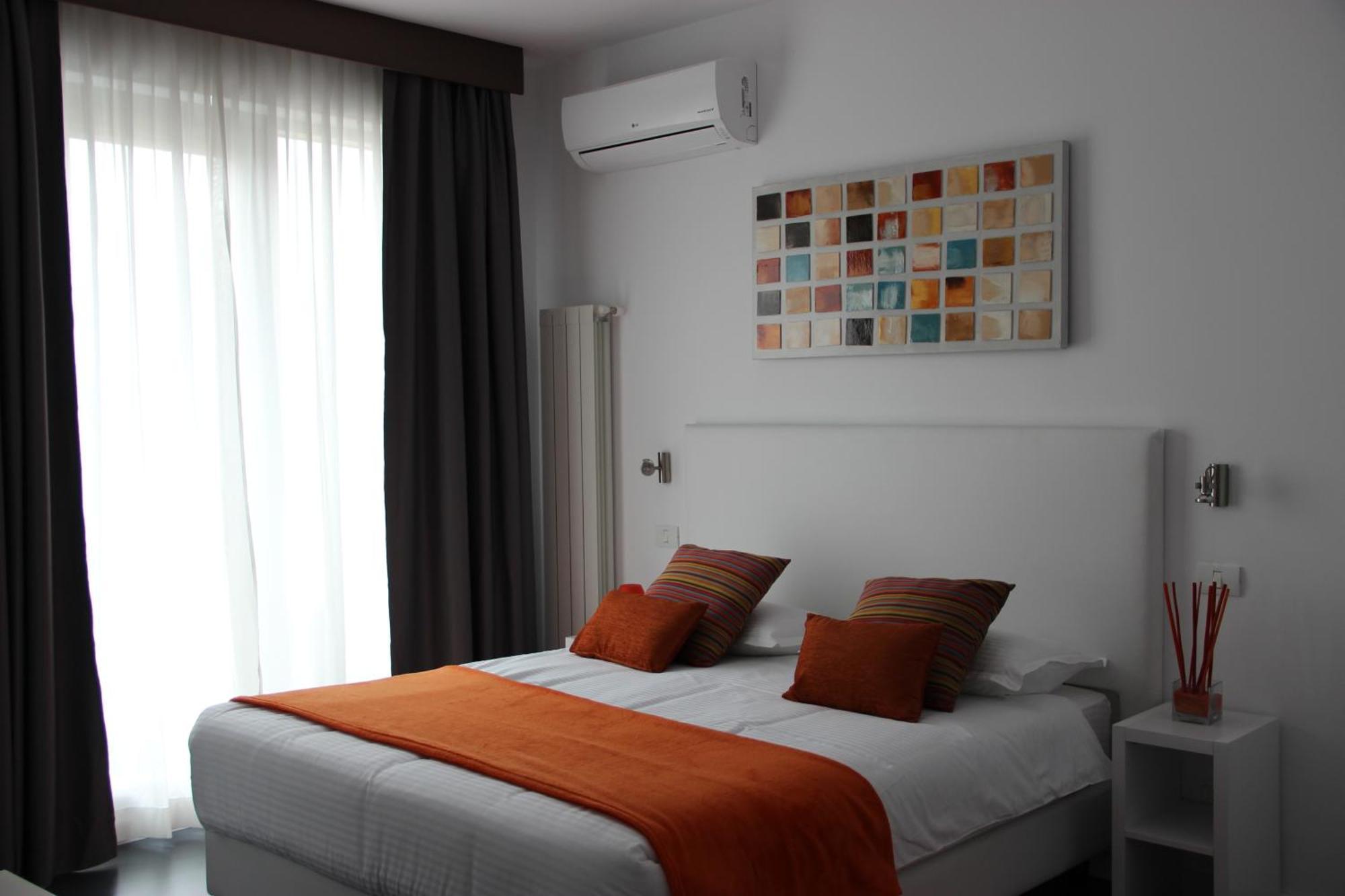 Living Aparthotel Bukarest Zimmer foto