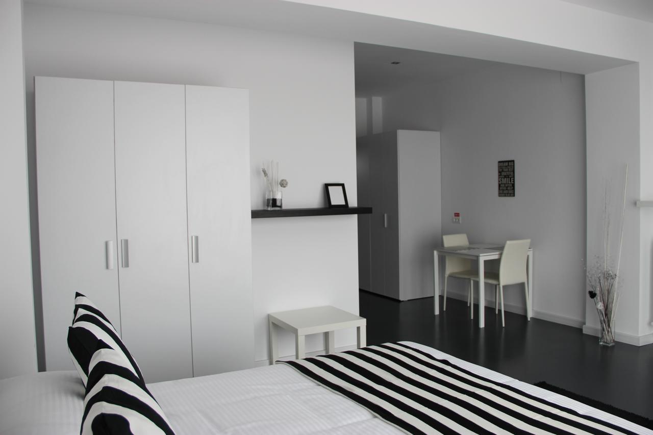 Living Aparthotel Bukarest Exterior foto